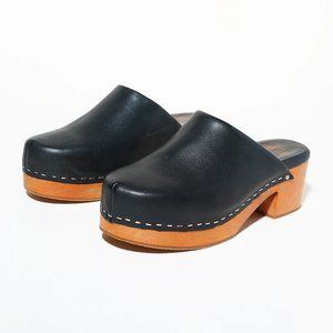 Charlotte Stone Clogs Martino in Black